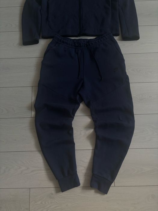 костюм Nike tech fleece