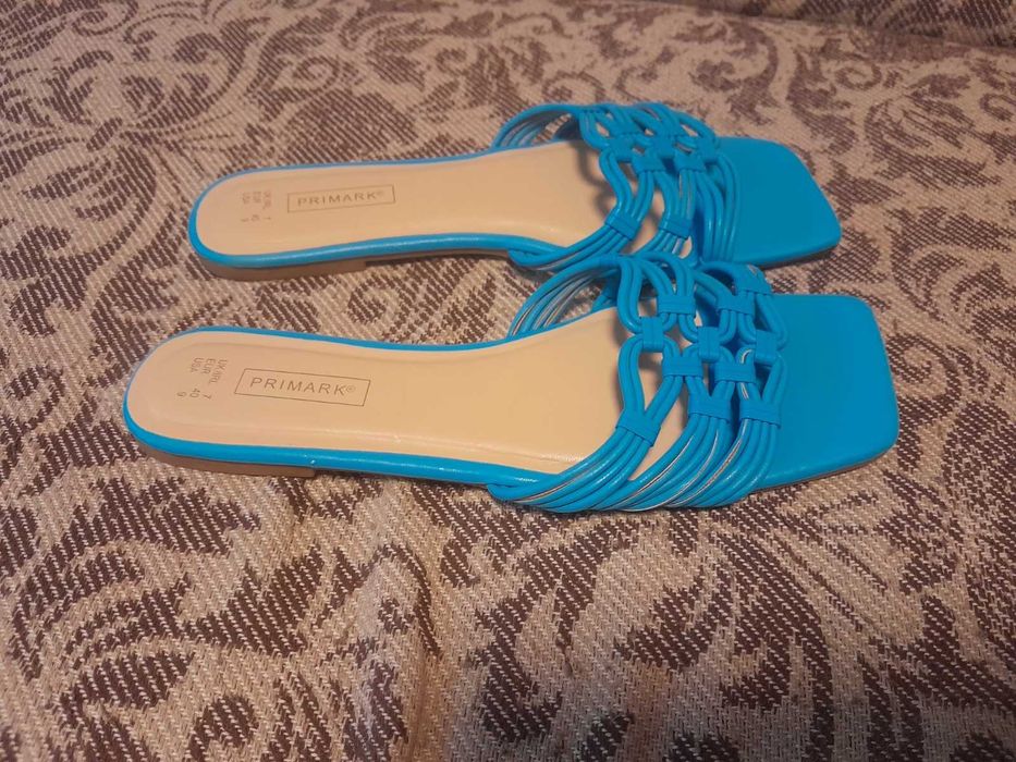 Шльопанці Primark 40-41