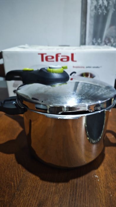 Szybkowar 6L TEFAL w oryginalnym opakowaniu