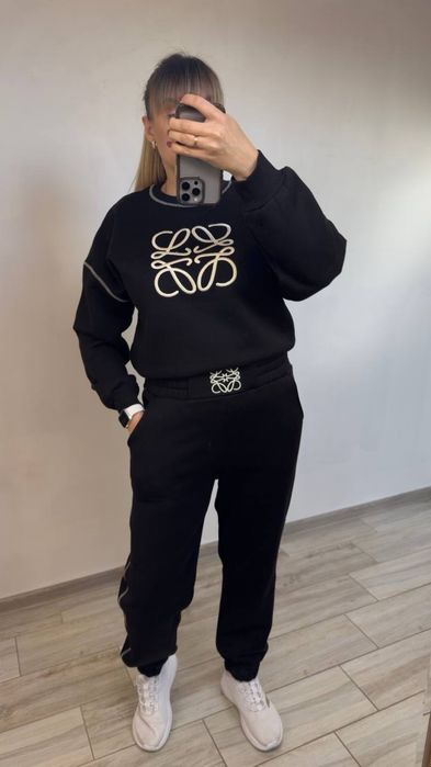 Stylowy dres rozmiar S
