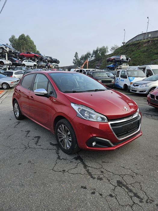 Peugeot 208 STYLE 1.2 VTi de 2017 para peças