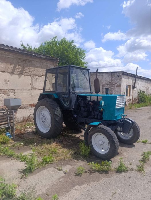 Продам трактора Юмз-6 2 штук