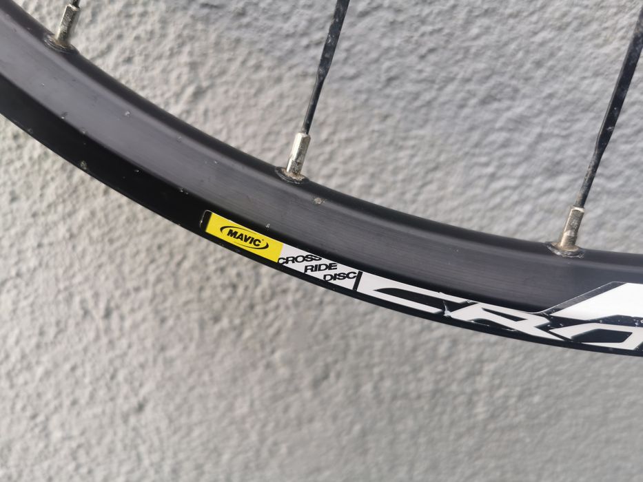 Roda dianteira Mavic Crossride 26''