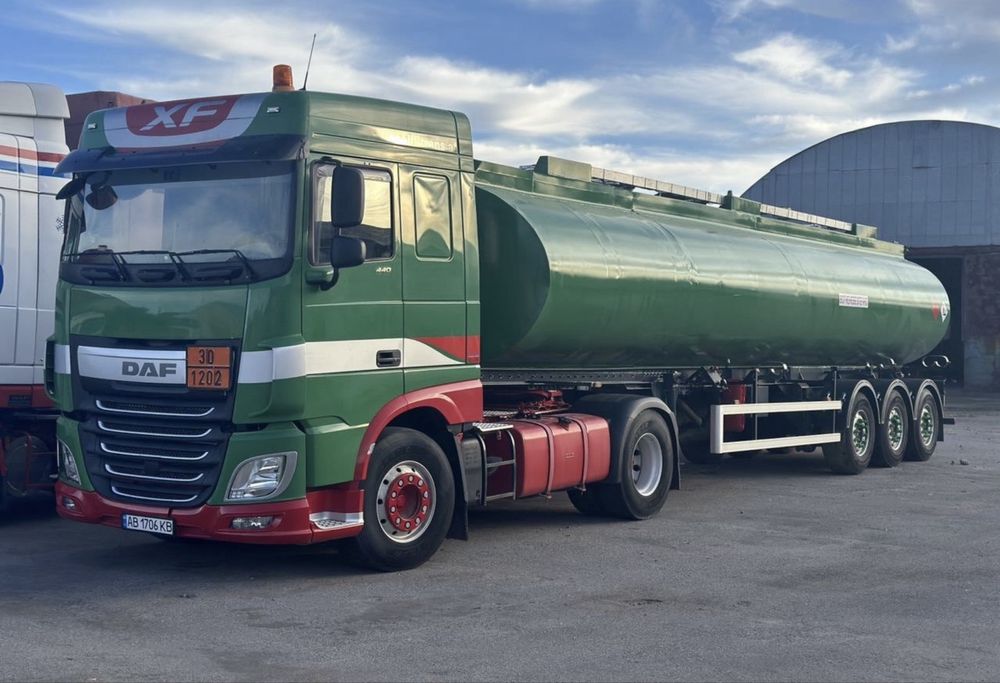 Напівпричіп цистерна ADR/бочка бензовоз/паливна цистерна