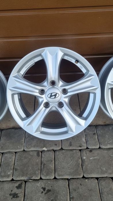 Felgi 16 cali hyundai