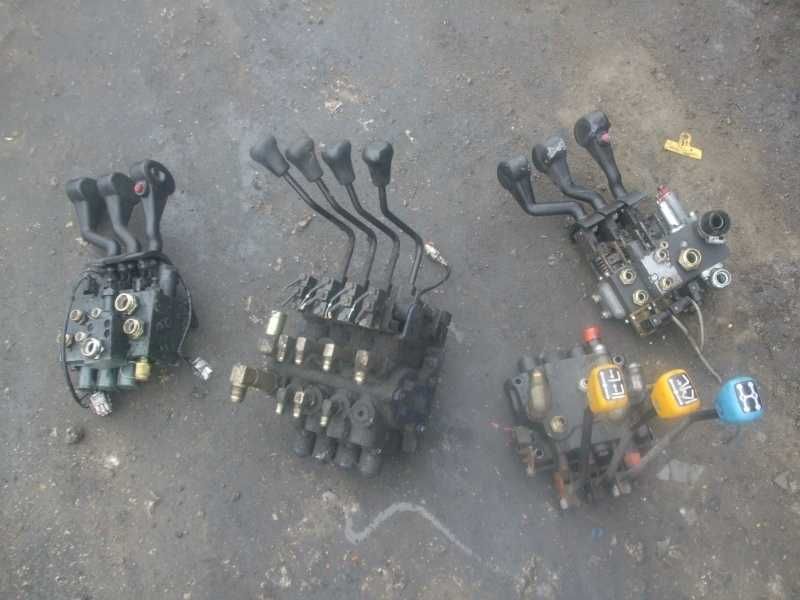 Rozdzielacz hydrauliczny  4 sekcyjny różne typy