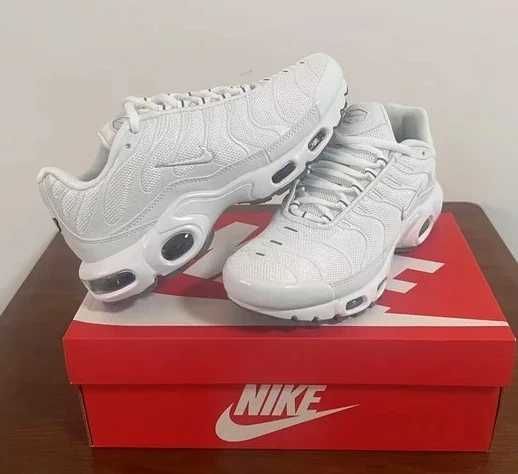 Buty Nike TN, czarne 38