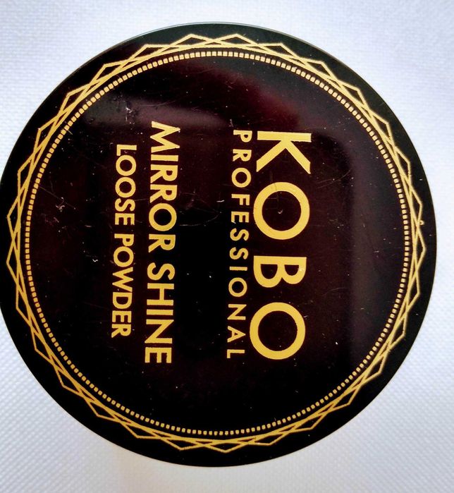 Nowy Kobo Mirror Shine rozświetlacz w pudrze