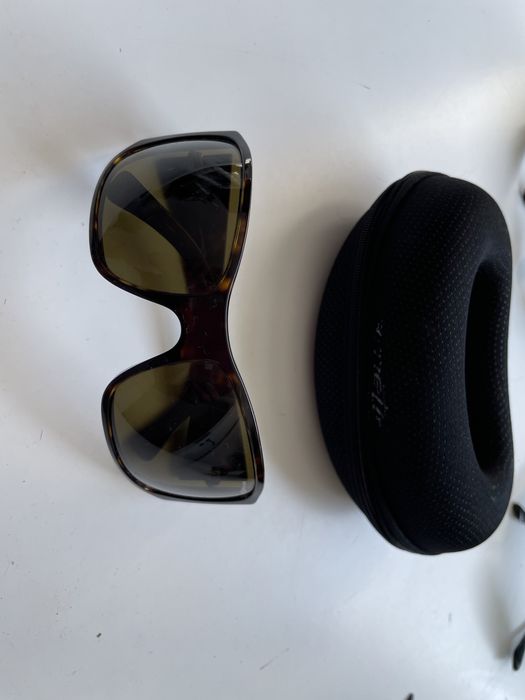 Óculos de sol de marca a 15 € cada um