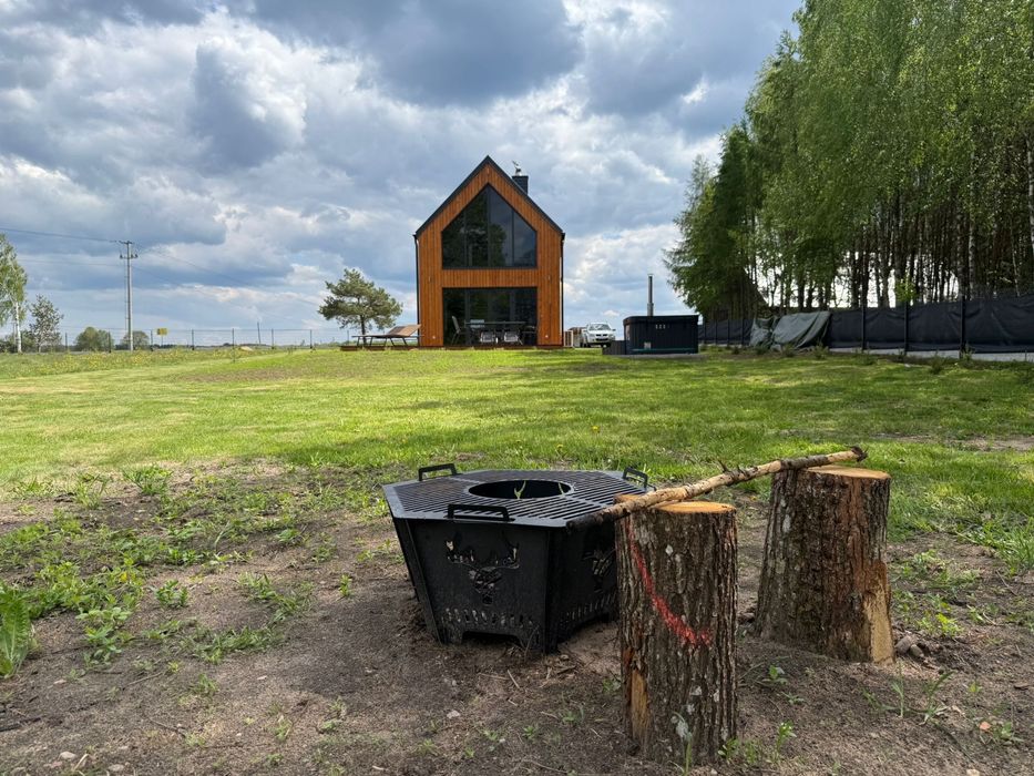 Oak House. Domek z balią w Serskim Lesie