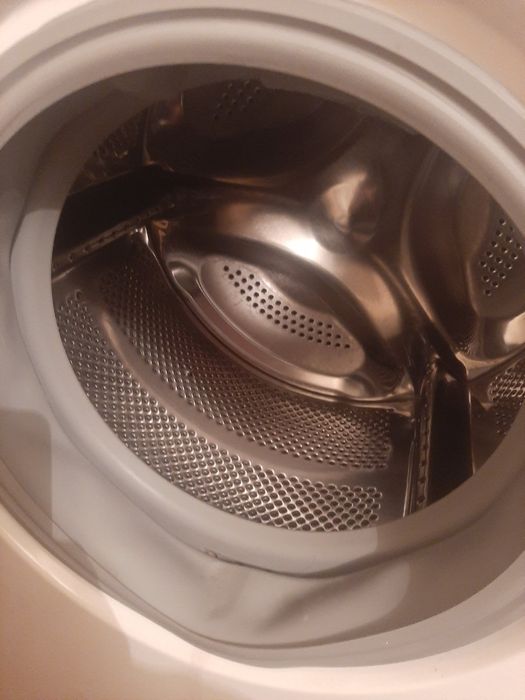 Продам машину пральну!! На 7 кг в ідеальному стані