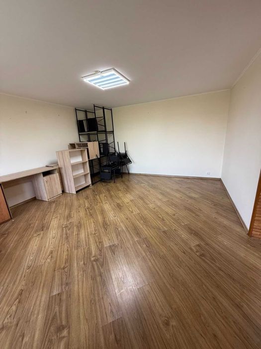 Продам 4к квартиру у м. Шаргород 8205