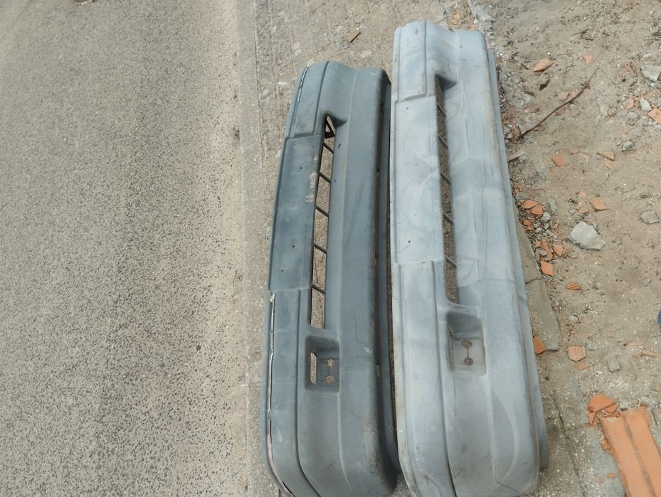 Parashoque de Corsa A da frente.
