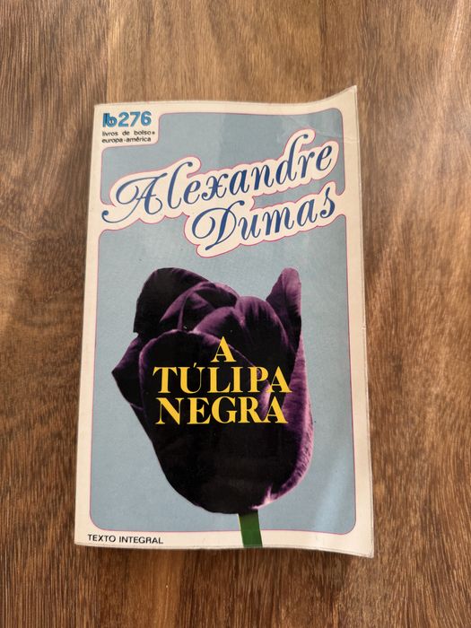 Livro “A Túlipa Negra” de Alexandre Dumas