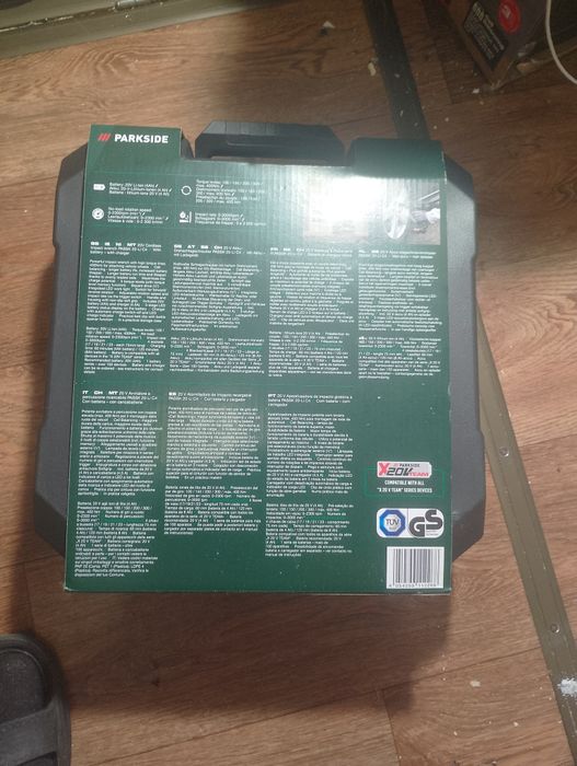 Гайковёрт,с головками.