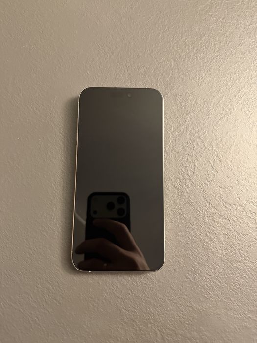 IPhone 15 Pro max white neverlock 256GB