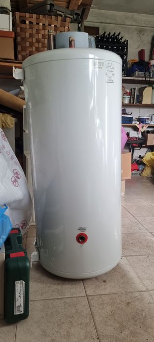 Termoacumulador água quente