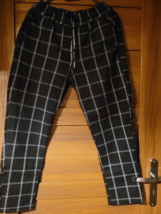 Spodnie damskie gumy XL  krata