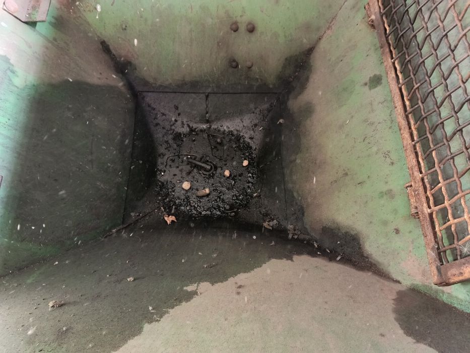 Розридач міндобрива Лійка РМД 1000