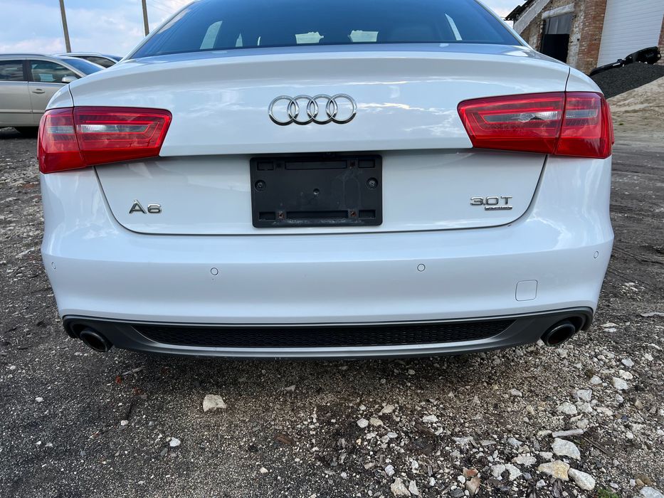 Двері четверть поріг  Audi A6 C7 3.0 TFSI запчастини шрот