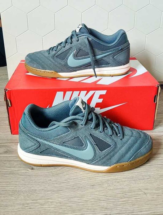 Nike gato azul e cinza