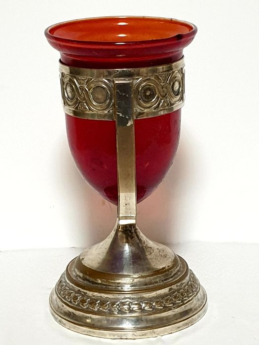 Antiga Luz Eterna com suporte em casquinha