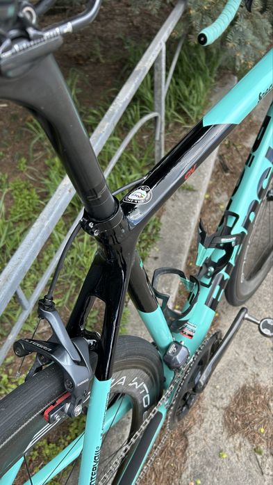 Bianchi Specialissima carbon Shimano di2