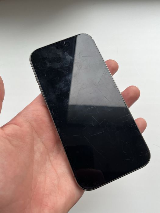 Iphone 15 pro 128 gb•Айфон 15 про 128 гб.