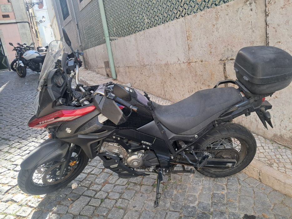 Suzuki V-Strom 650 XT