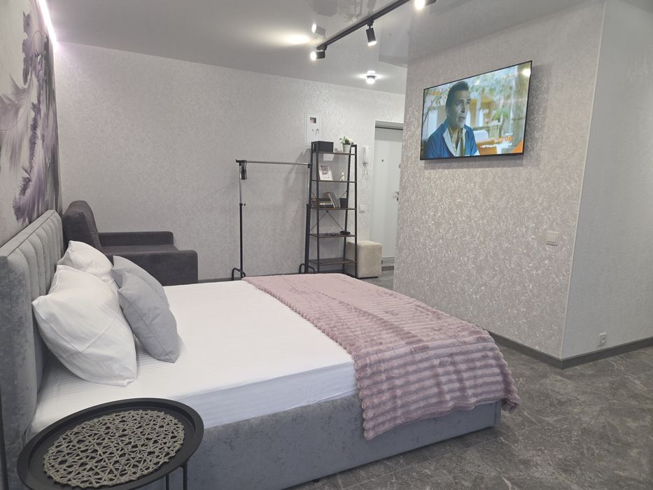 1 кім у центрі отель Украина.  Госпіталь, Площа