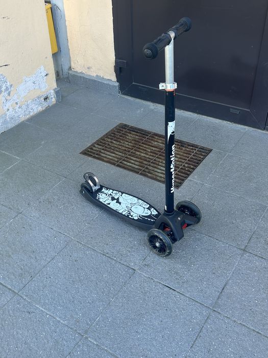 Hulajnoga balansowa trójkołowa HyperMotion
