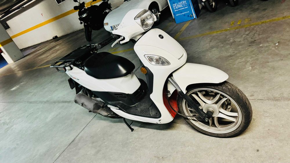 Lote de motas Sym Cargo 125