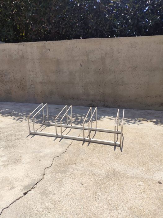 Suporte para 4 bicicletas