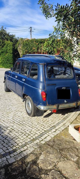 Renault 4L GTL (r1123 - fábrica da Guarda)