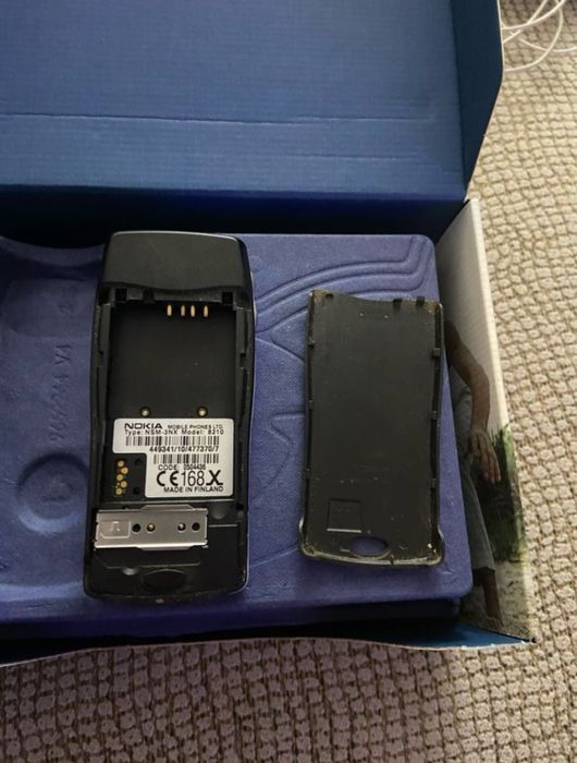 NOKIA 8210 “novo”