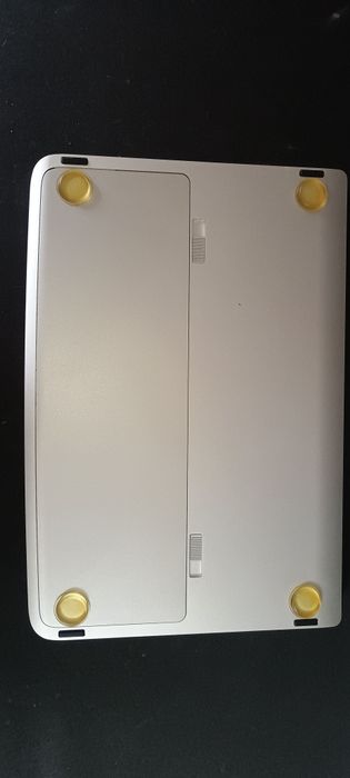 Laptop Nokia booklet 1
