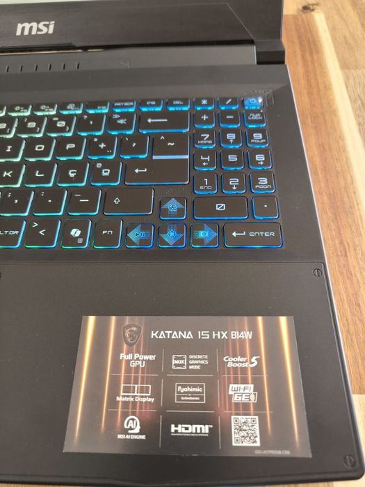 MSI Katana 15 HX B14W i7-14650HX/32gb/1tb/Nvidia RTX 5070 8gb/Garantia
