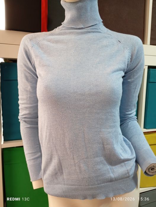 Camisola de gola alta