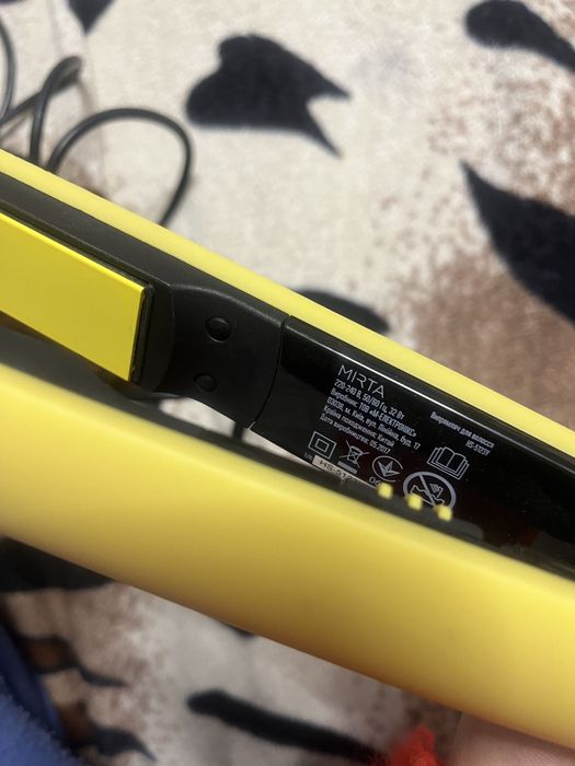 Вирівнювач для волося, плойка