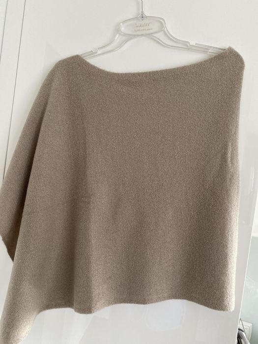 OKAZJA- Ponczo / Betty Barclay