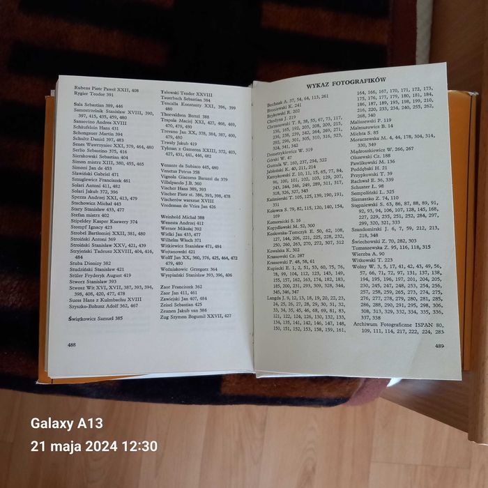 Literatura, pomniki sztuki w Polsce..