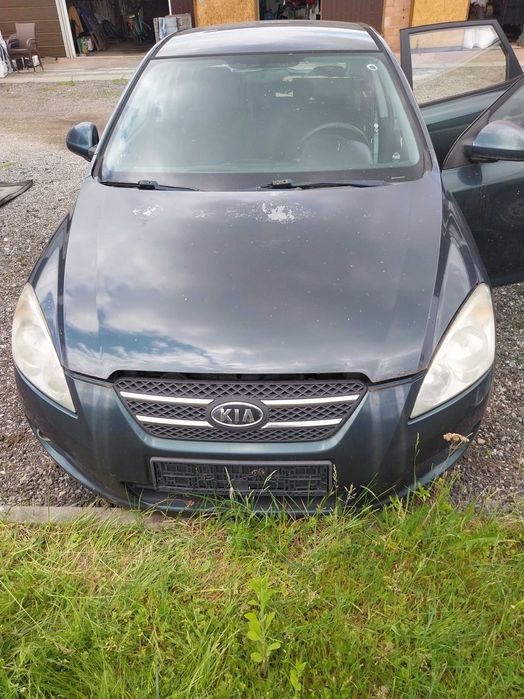 Kia ceed 2,0 crdi 2009 r