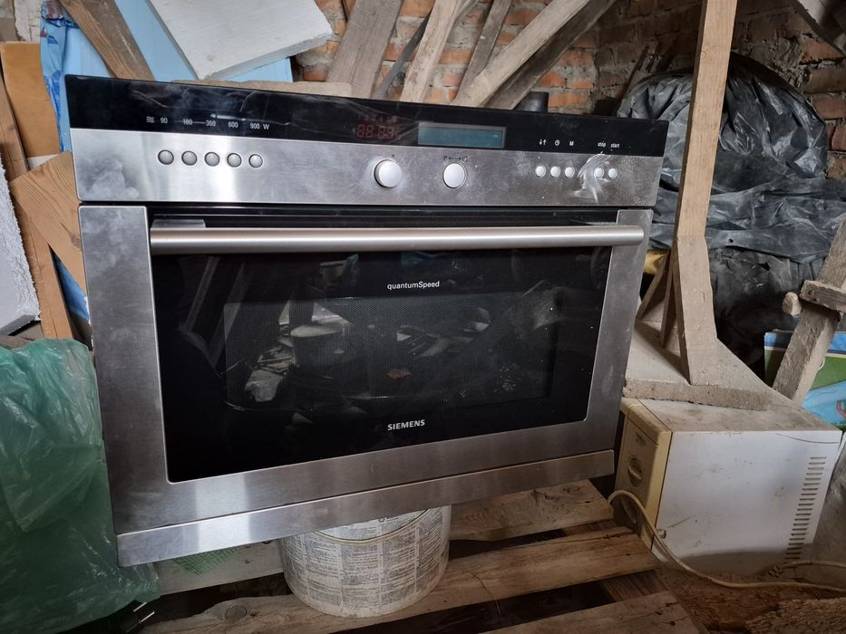 Продам встроєну пічку 2 в1 пічка+мікрохвильовка