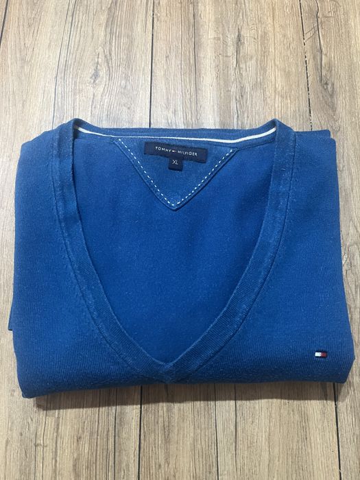 Bluzka sweterkowa z dekoltem w serek, Tommy Hilfiger