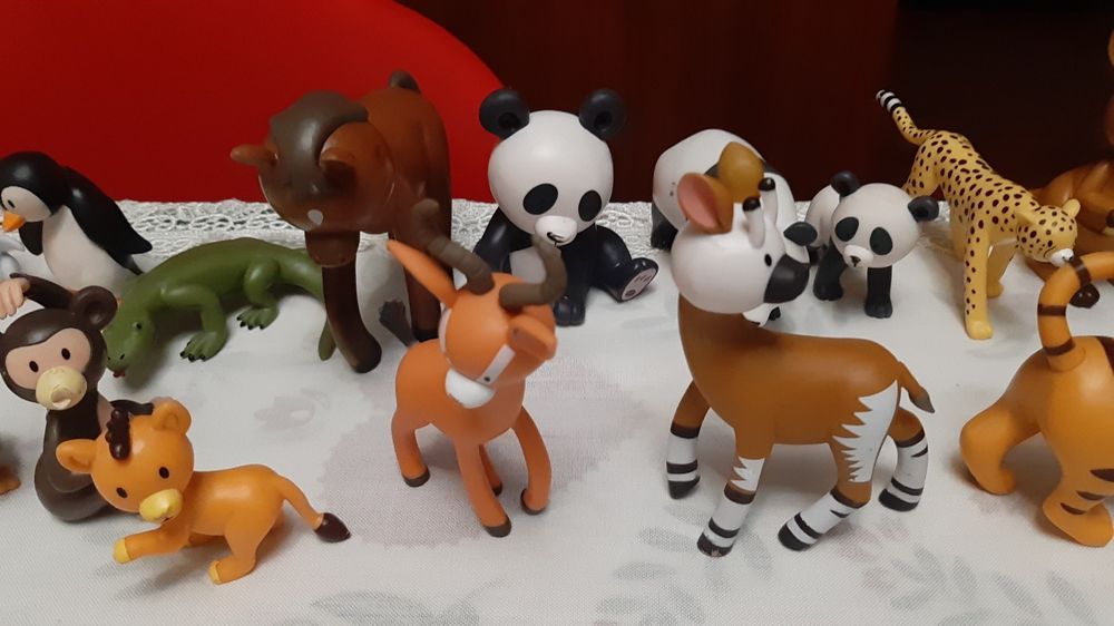 Figuras Schleich Mojo e Planeta Agostini