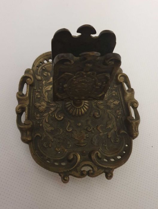 Belíssima Fosforeira / Cinzeiro, em estanho - Anos 60