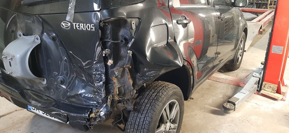 Сварка автомобилей переварка бусов сложная рихтовка покраска авто