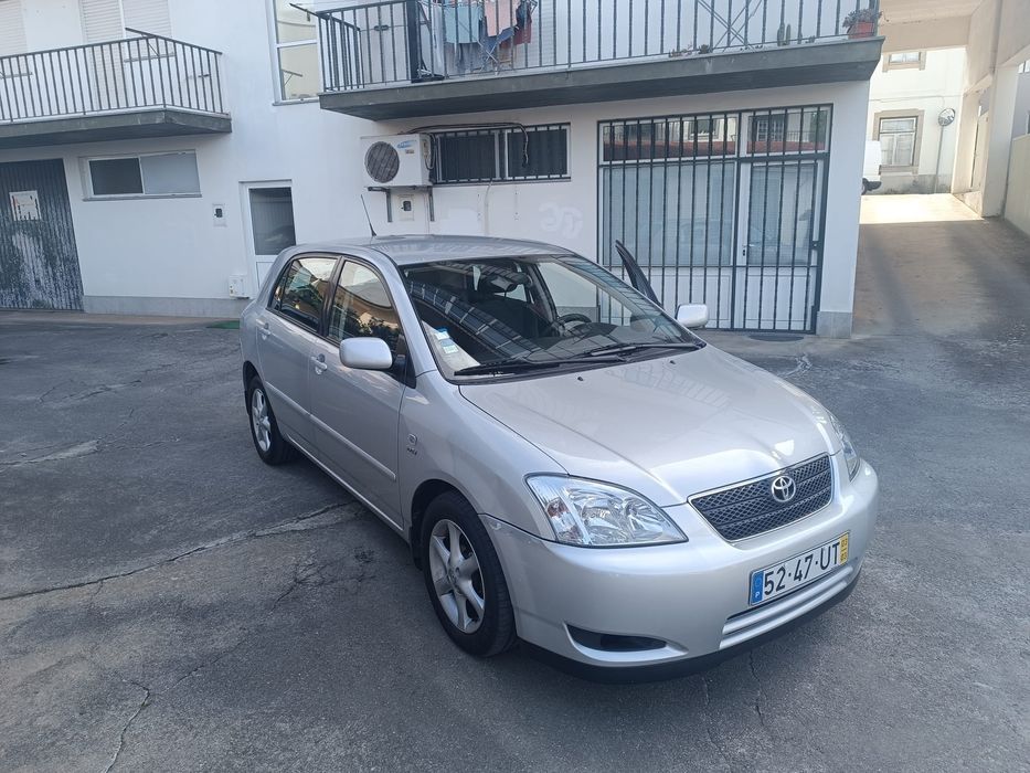 Toyota Corolla 1.4 VVTI 2003