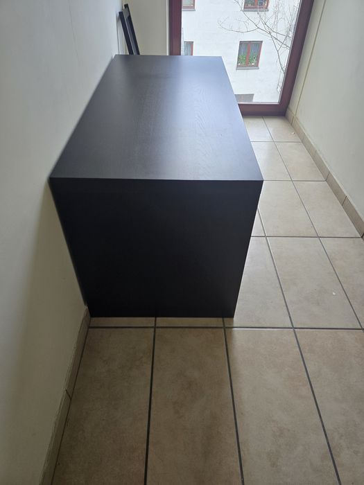 Biurko Ikea Malm czarnobrązowe z szafką