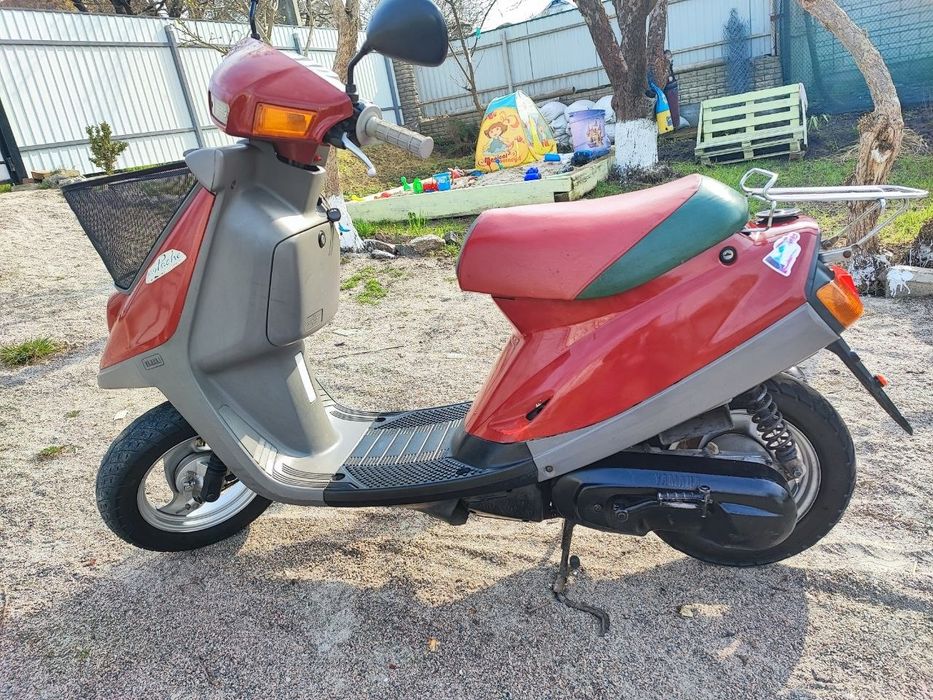 Скутер мопед Yamaha jog poche 3kj

Скутер свій в гарному технічному ст